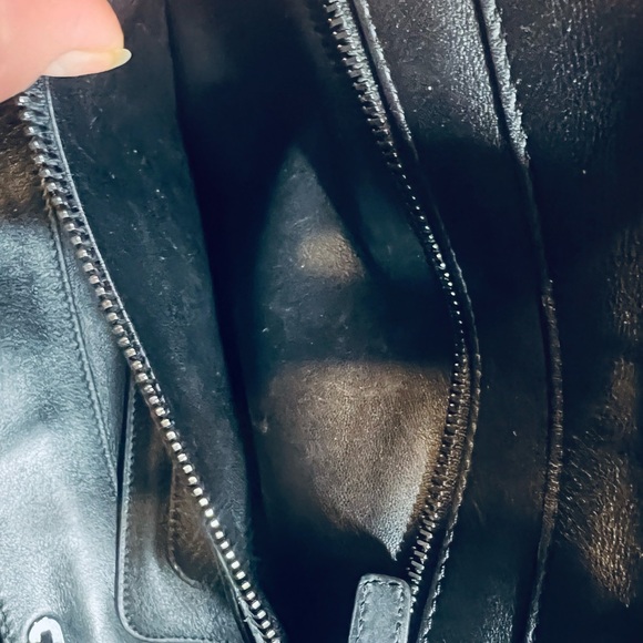 Valentino ROCKSTUD 3 /Way💥SUPER GORG BOLD SEXY ELEGANT💥Large 13” - Picture 14 of 16